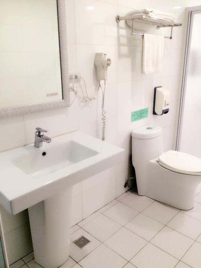 Hotel 6 - Zhonghua Taipei Dış mekan fotoğraf
