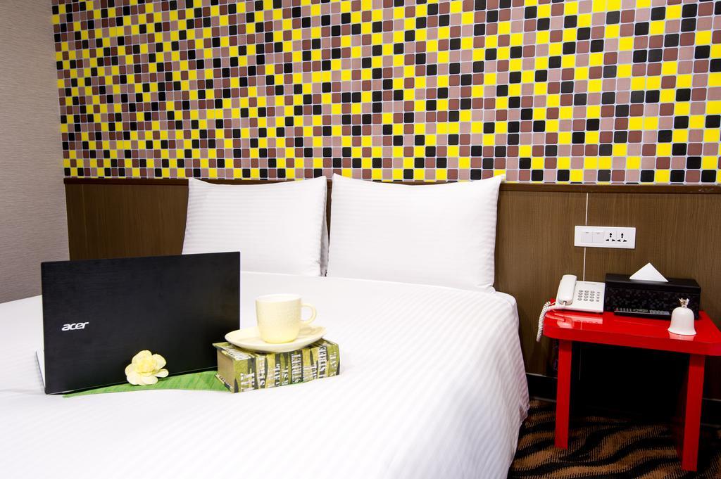 Hotel 6 - Zhonghua Taipei Dış mekan fotoğraf