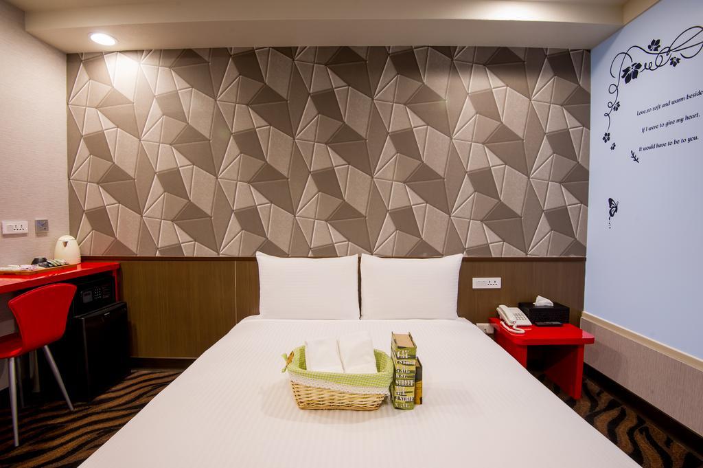 Hotel 6 - Zhonghua Taipei Dış mekan fotoğraf