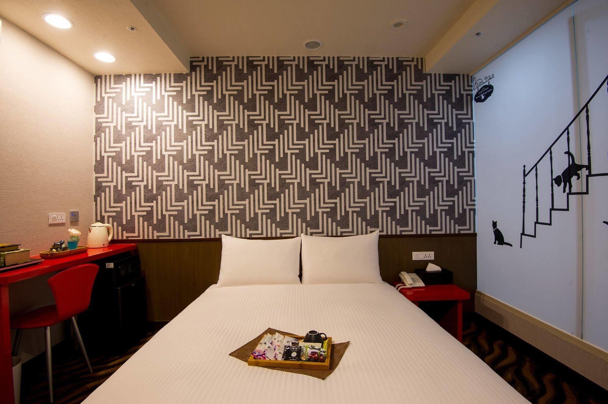 Hotel 6 - Zhonghua Taipei Dış mekan fotoğraf