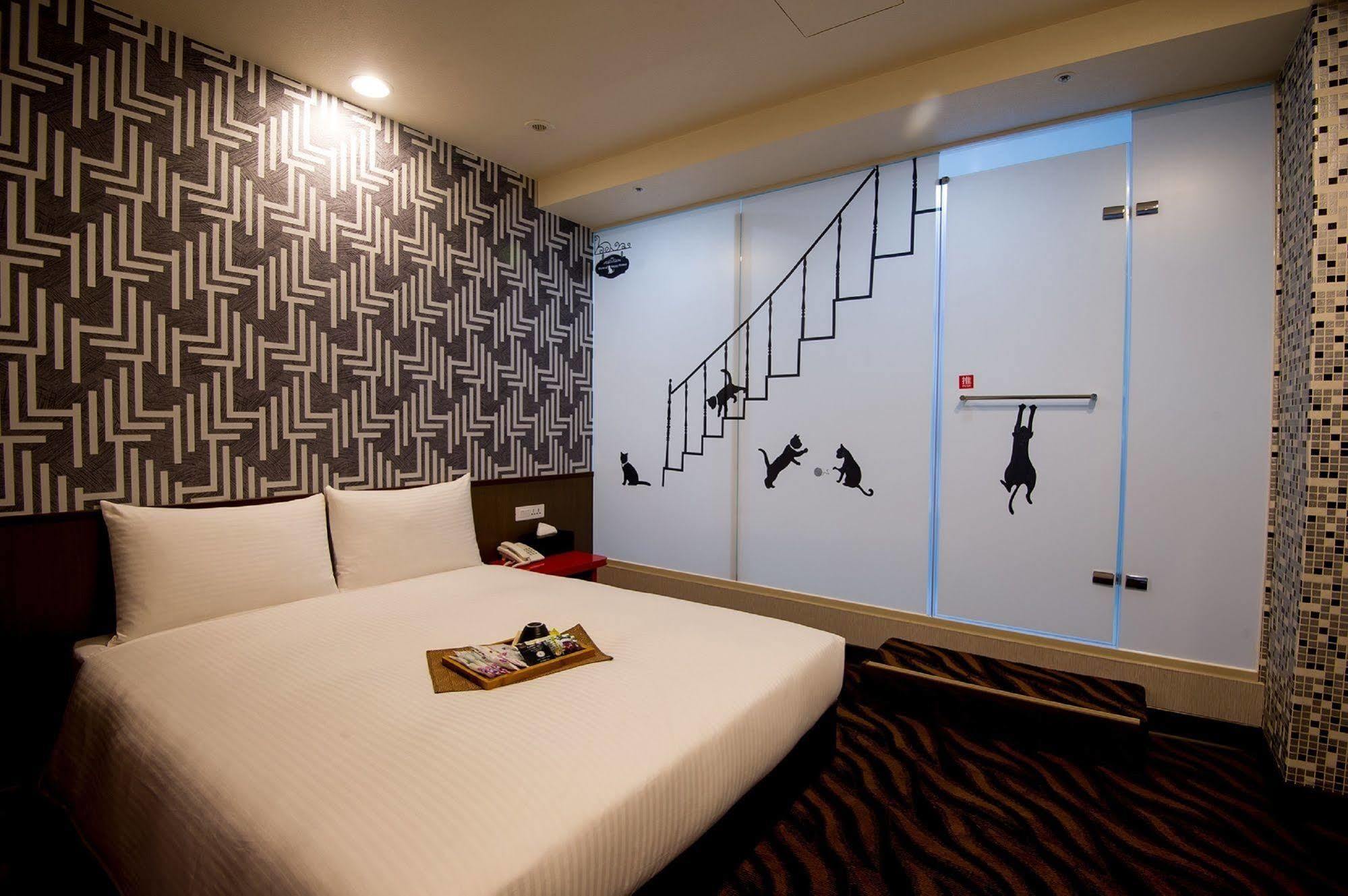 Hotel 6 - Zhonghua Taipei Dış mekan fotoğraf