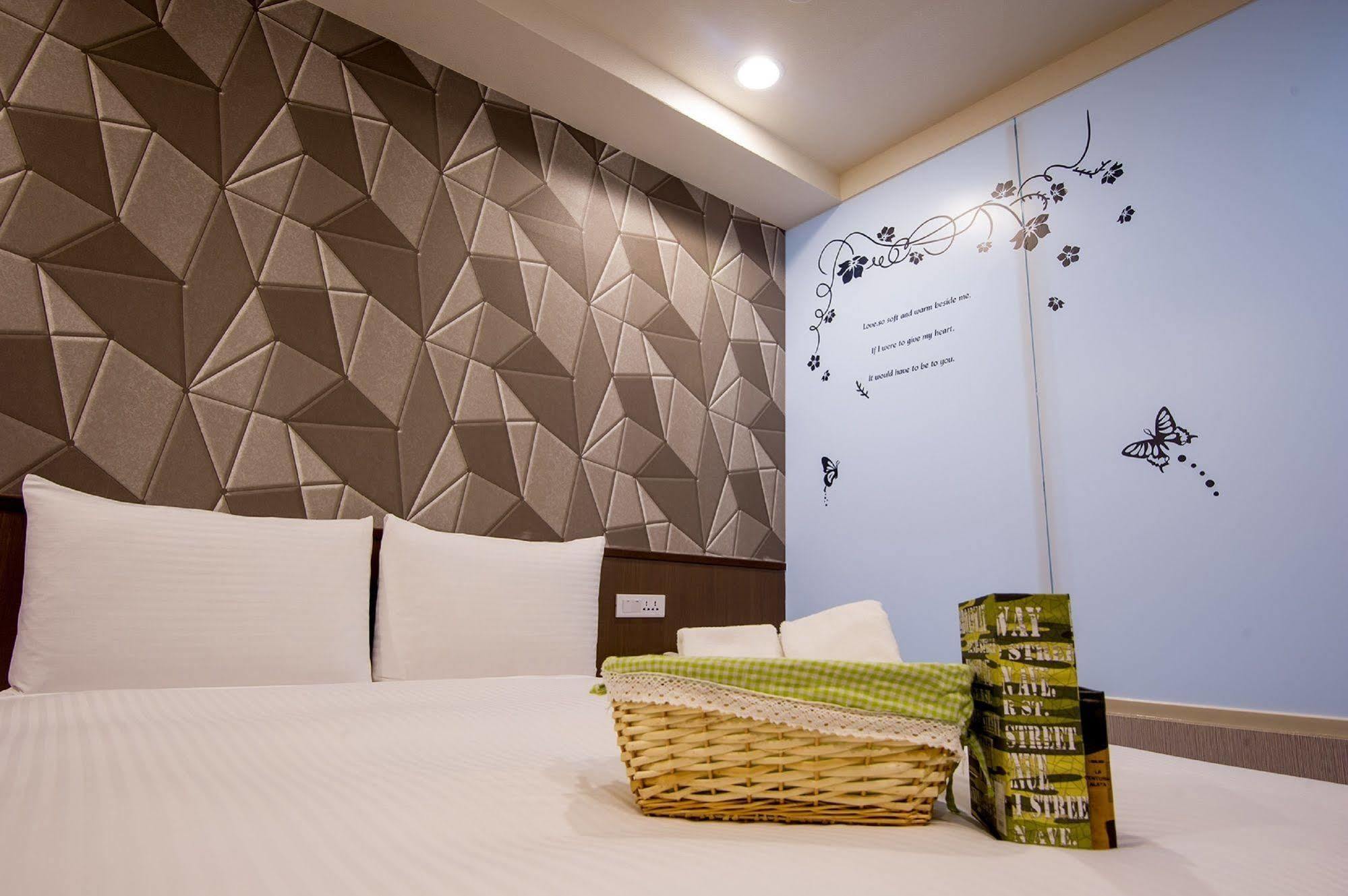 Hotel 6 - Zhonghua Taipei Dış mekan fotoğraf