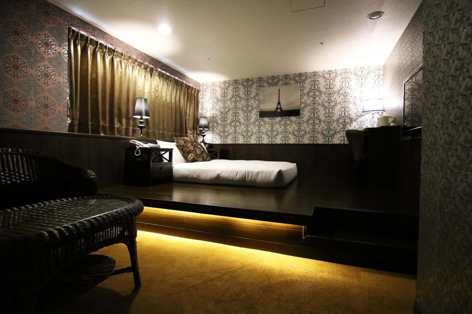 Hotel 6 - Zhonghua Taipei Dış mekan fotoğraf