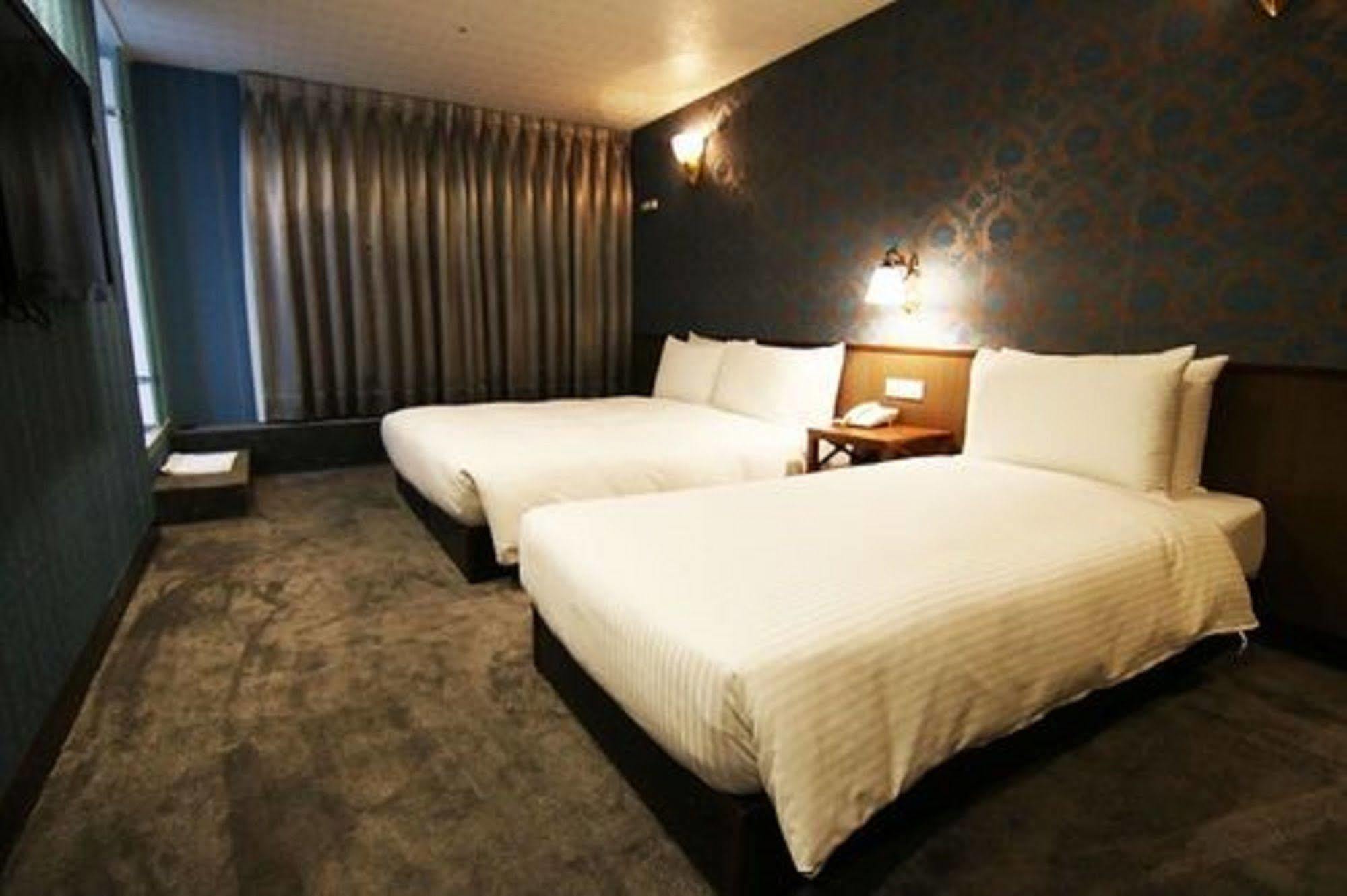 Hotel 6 - Zhonghua Taipei Dış mekan fotoğraf
