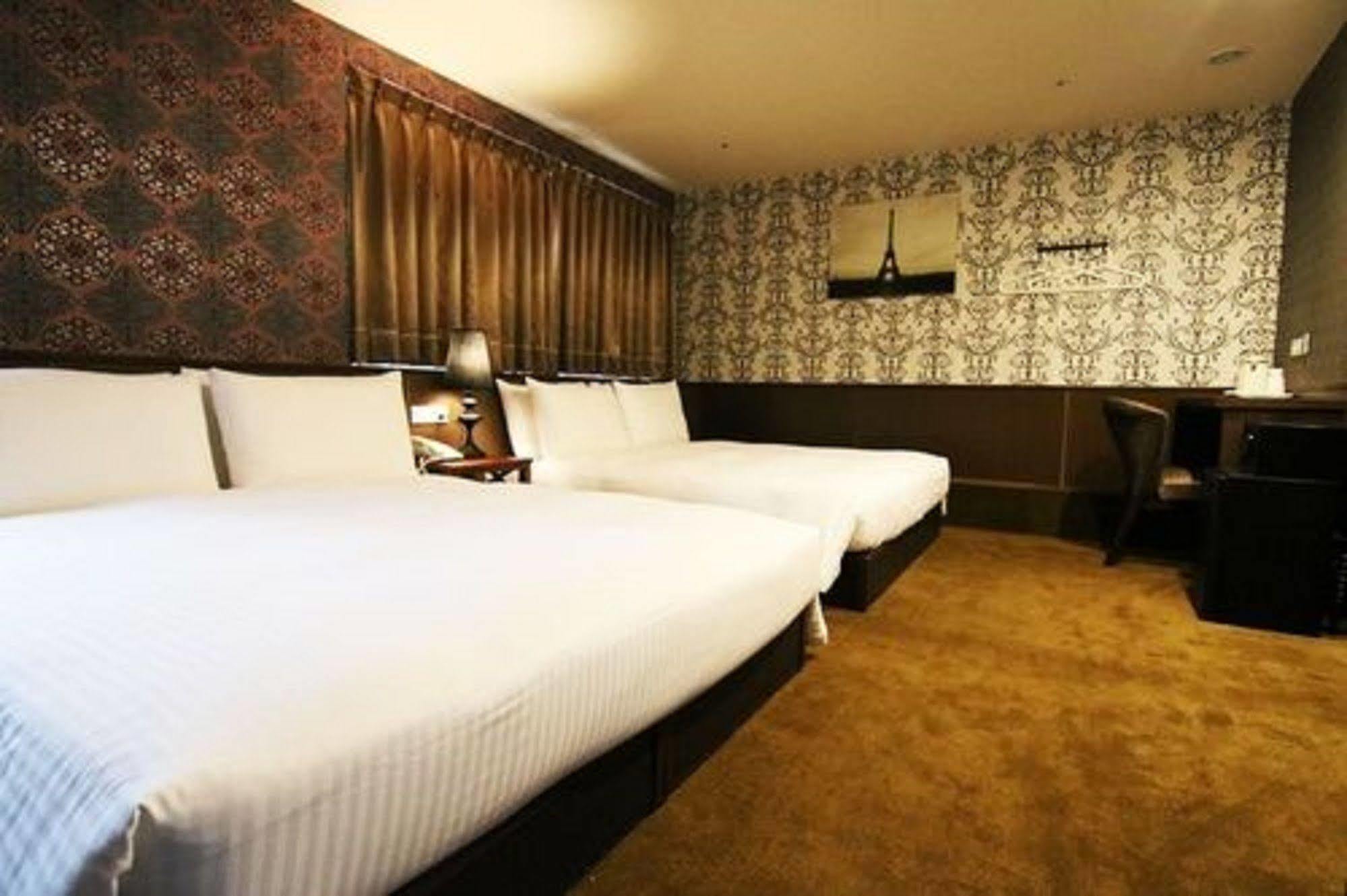 Hotel 6 - Zhonghua Taipei Dış mekan fotoğraf