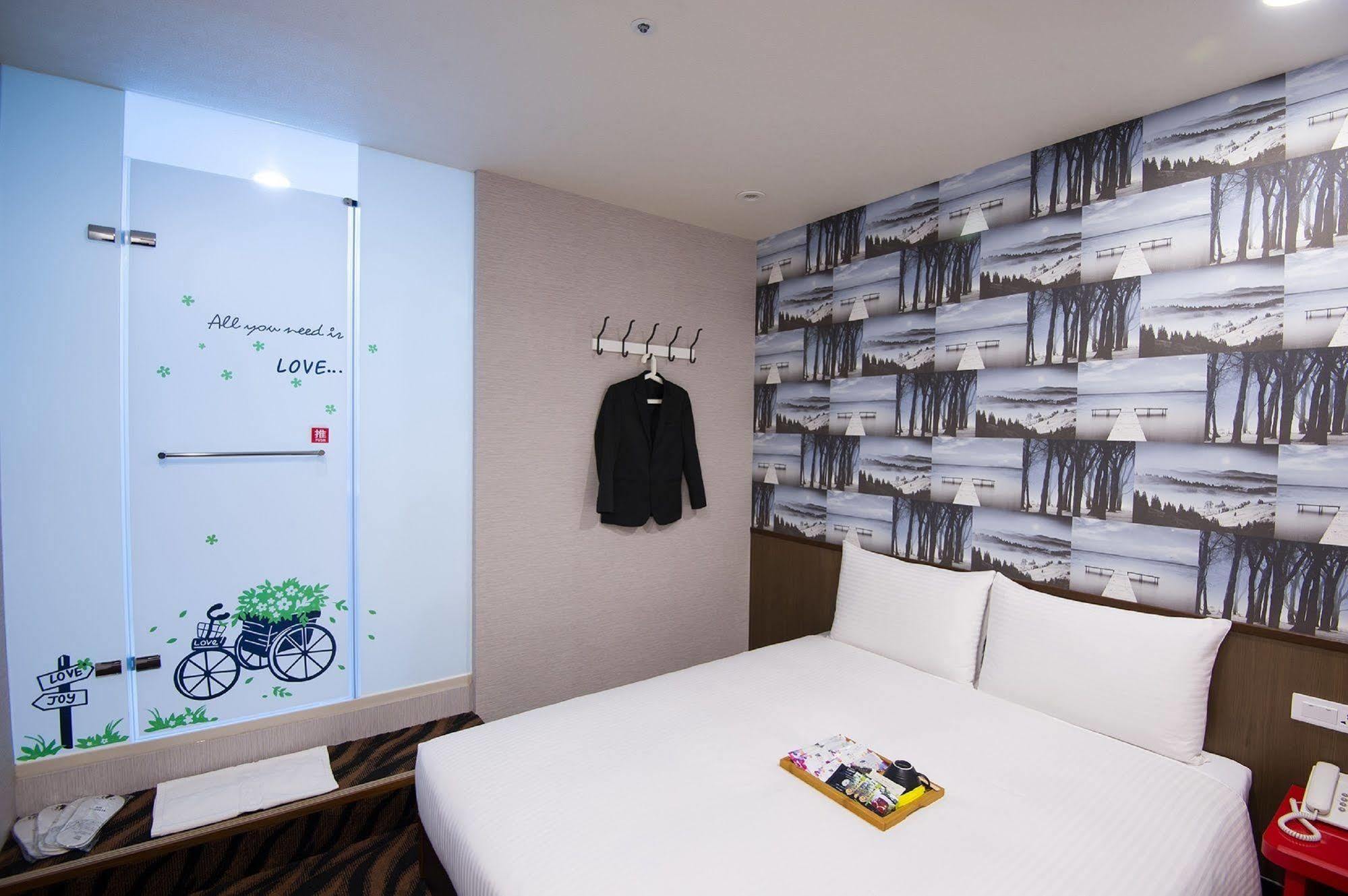 Hotel 6 - Zhonghua Taipei Dış mekan fotoğraf